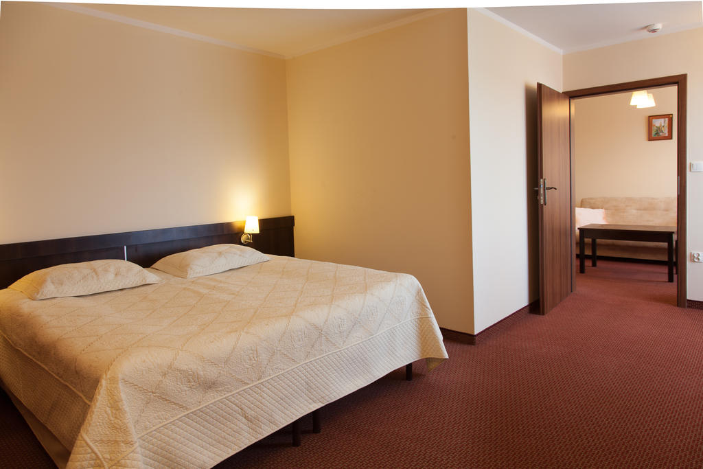 Hotel Ostrawa Wodzisław Śląski Quarto foto