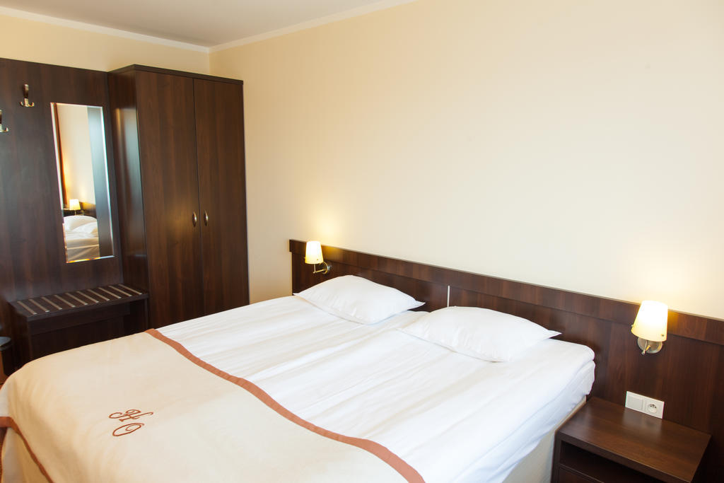 Hotel Ostrawa Wodzisław Śląski Quarto foto